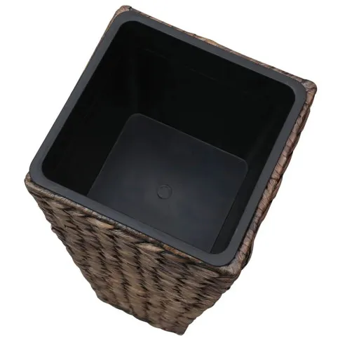 Wnętrze donicy Nefa