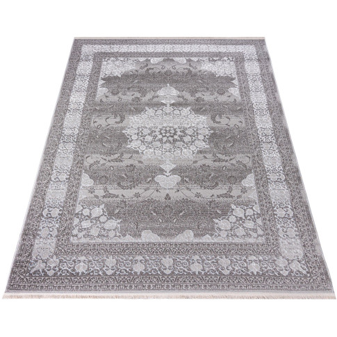 Nowoczesny przecierany dywan z frędzlami w orientalny wzór Orso 8X