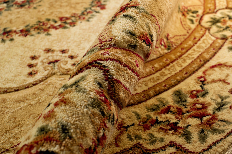 Owalny kremowy dywan Naira 4X