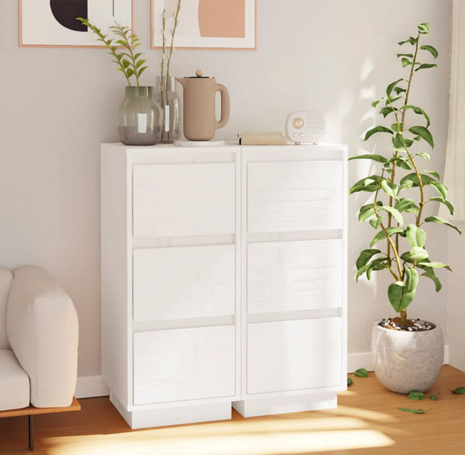 Wnętrze z wykorzystaniem białego zestawu komód drewnianych Lors 4X