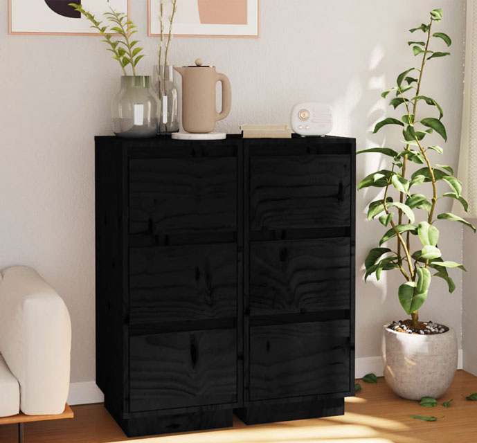 Wnętrze z wykorzystaniem czarnego zestawu komód drewnianych Lors 4X