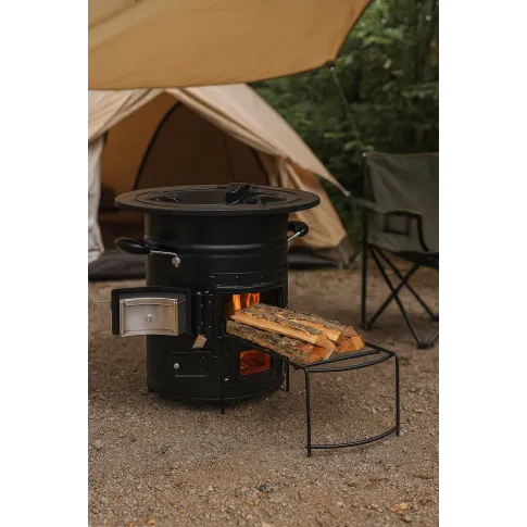 Czarny piecyk kempingowy z rusztem do gotowania   Izlo