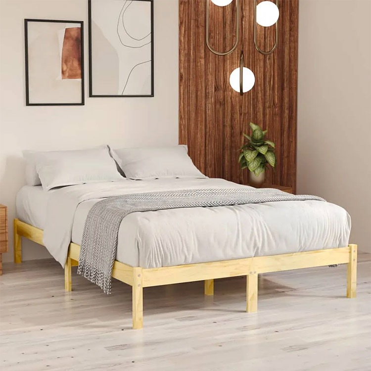 Aranżacja z naturalnym drewnianym łóżkiem Vilmo 4X