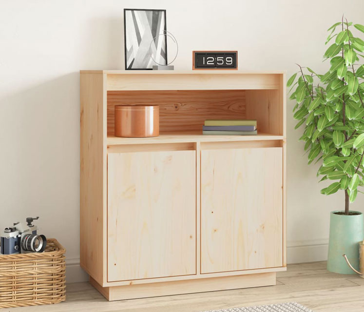 Salon z zastosowaniem drewnianej szafki sosnowej Piwi 3X