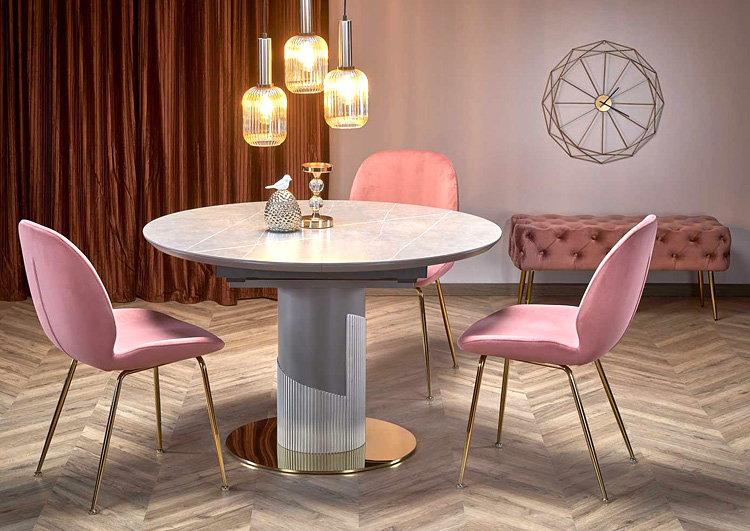 Wnętrze ze stołem Wesper