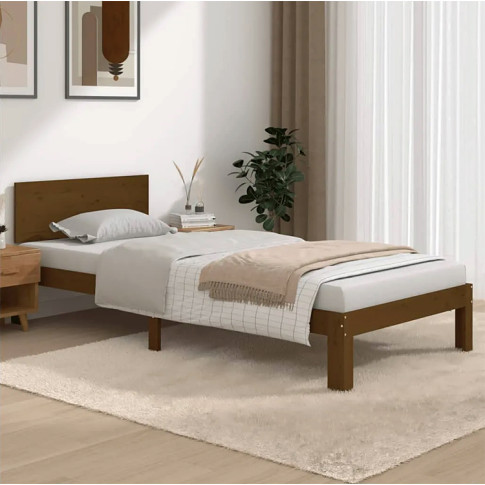 Aranżacja z brązowym sosnowym łóżkiem 90x200 Iringa 3X