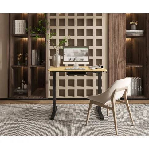 Biuro z wykorzystaniem elektrycznego biurka regulowanego drewniany + czarny Rucal 3X
