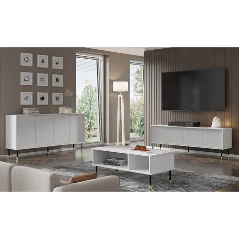 Aranżacja z zestawem mebli biały mat Safran