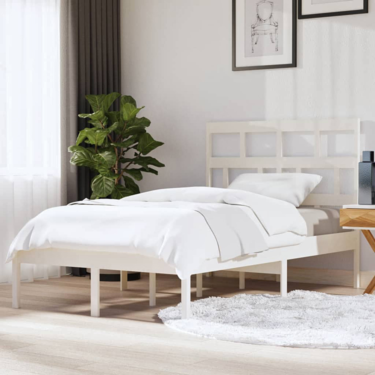 aranżacja z białym drewnianym łóżkiem Bente 5X