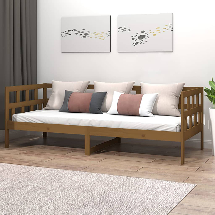 aranżacja z brązowym drewnianym łóżkiem Sonja 3X