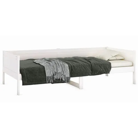 białe sosnowe łóżko leżanka Barry