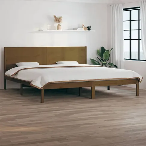 aranżacja z brązowym sosnowym łóżkem Gunar 6X