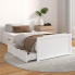 aranżacja z białym drewnianym łóżkiem Haver
