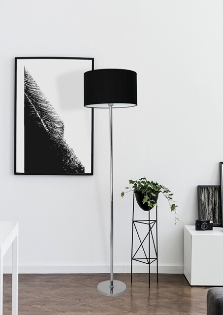 Czarna lampa podłogowa - K373-Onko