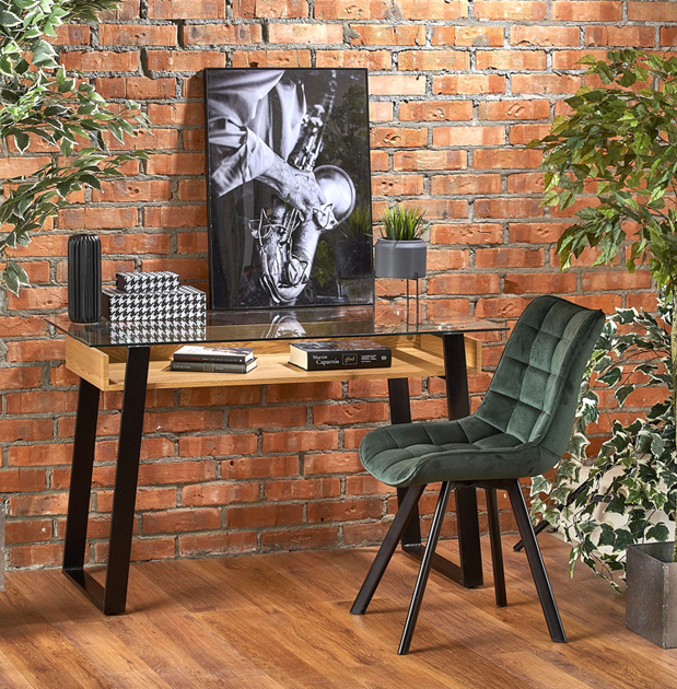 Wizualizacja wnętrza z biurkiem Mobium