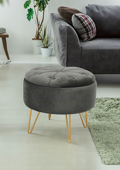 Wizualizacja grafitowej pufy Aix