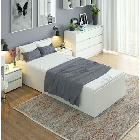 Prezentacja białego łóżka z materacem Tamlin 3X 90x200