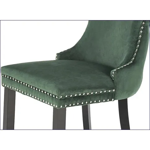 zielone pikowane krzesło Esten