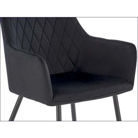 pikowane welwetowe czarne krzesło Peony