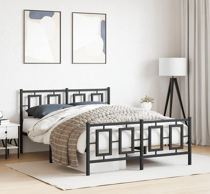 Wnętrze z czarnym łóżkiem Maneo