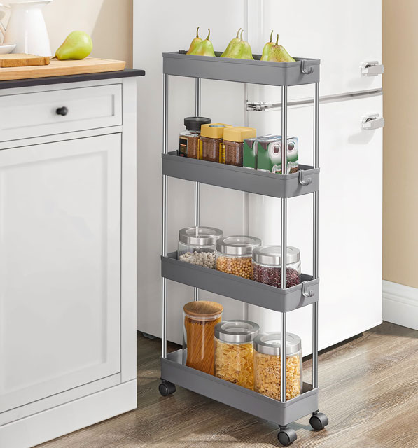 Kuchnia  z wykorzystaniem szarego regału mobilnego Zonex 6X