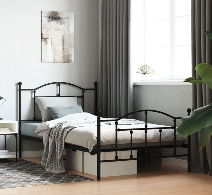 Czarne pojedyncze metalowe łóżko Wroxo