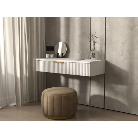 Aranżacja z wykorzystaniem toaletki Goja