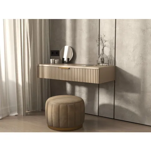 Aranżacja z wykorzystaniem toaletki Goja