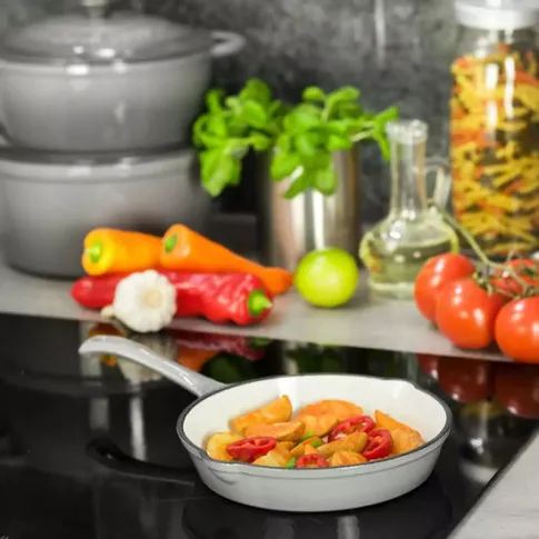 Prezentacja patelni żeliwnej na indukcję Fiteri 4X