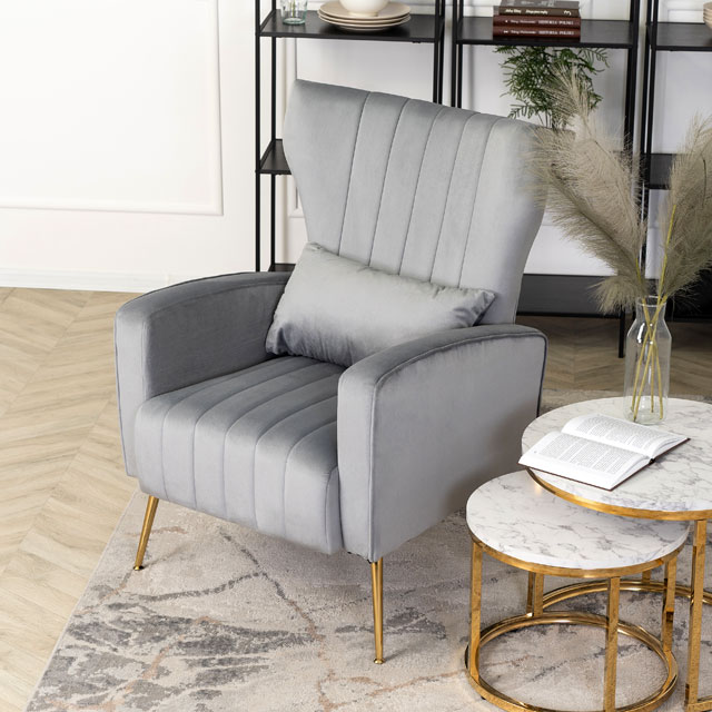 Szary fotel glamour na złotych nogach Hen