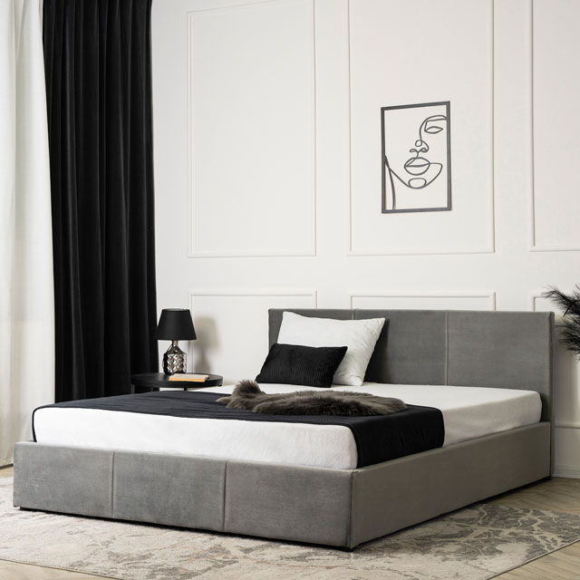 Szare welurowe łóżko małżeńskie z pojemnikiem na pościel Carlotta