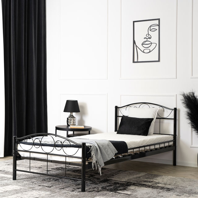 Czarne pojedyncze metalowe łóżko 90x200 Lorix