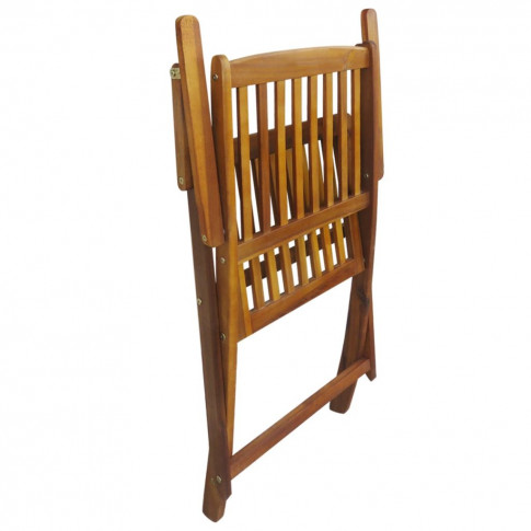 złożone krzesło z kompletu mebli ogrodowych tony 3x