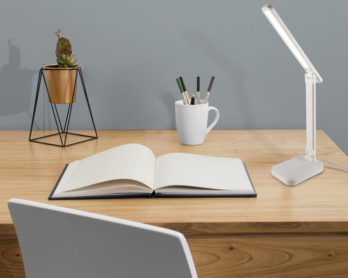 Lampka na biurko z uchwytem na telefon Lomo M003