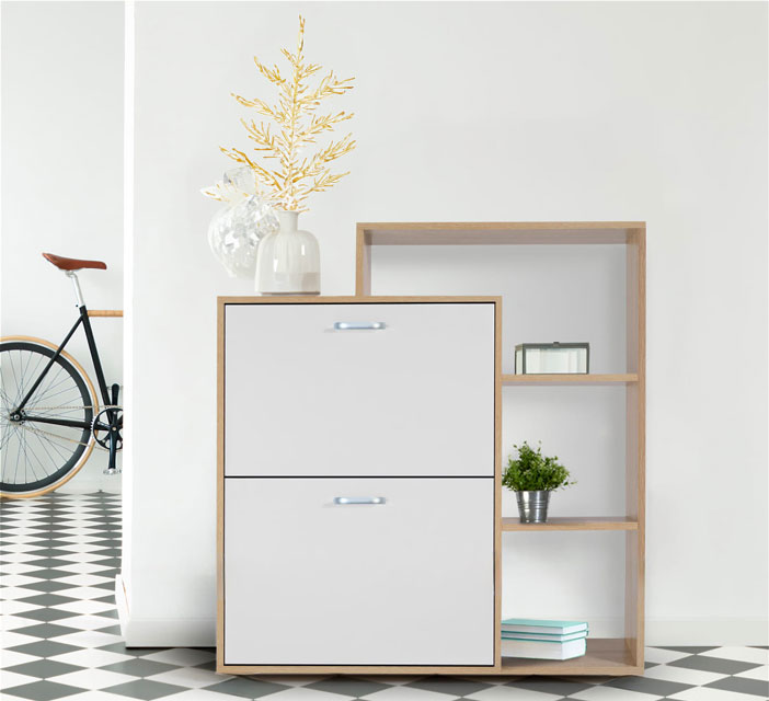 Przedpokój z wykorzystaniem białej szafki na buty Rafo 4X