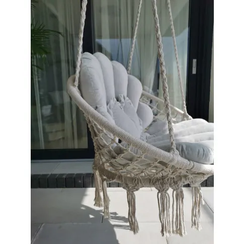 Zdjęcie bocianie gniazdo z dwiema poduszkami Limmi | Edinos.pl