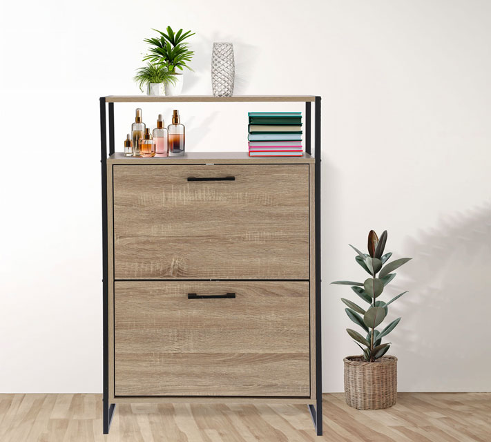 Wnętrze z wykorzystaniem szafki na buty z półką w stylu loft Tamil 5X