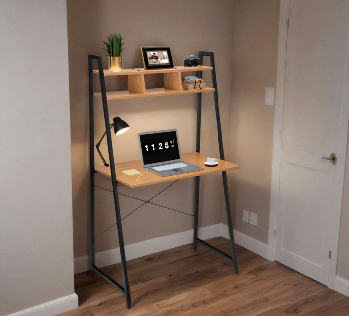 Wnętrze z wykorzystaniem biurka z nadstawką Loco  modern pine