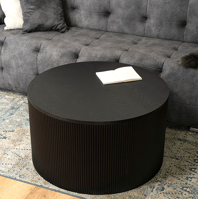 Czarny nowoczesny stolik na lamelowej podstawie Septim 4X