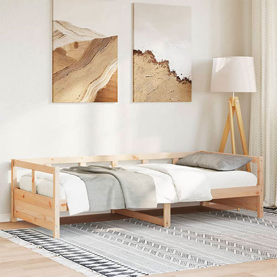 Prezentacja sosnowego łóżka Nulsa 4X