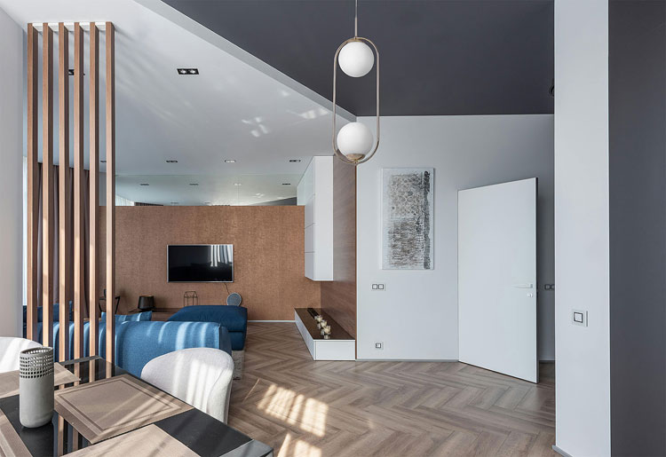 Złota lampa wisząca eliptyczna w stylu glamour Y606-Elian