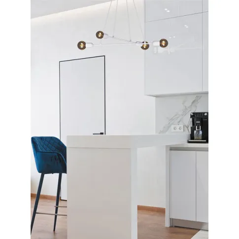 Aranżacja z użyciem białej lampy A727Akma