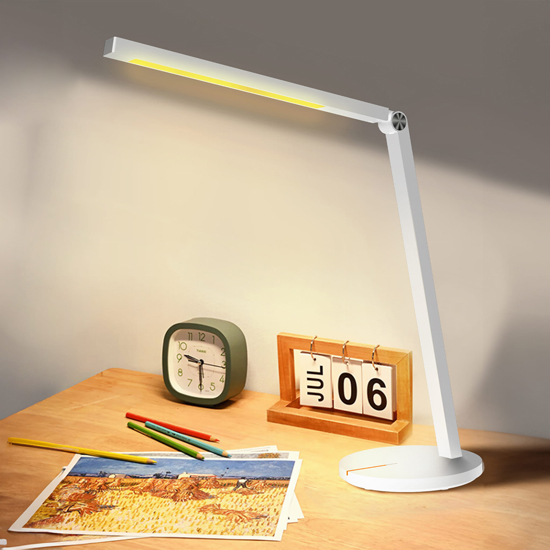 Lampka na biurko biała bery M011