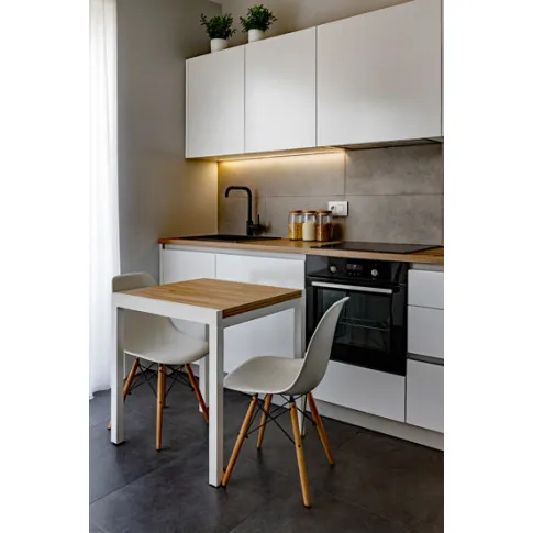 Wizualizacja stolika Laoma