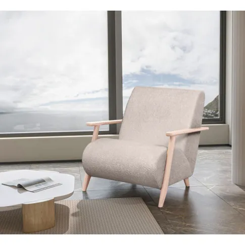 Salon z kremowym fotelem tapicerowanym Kadion 3X