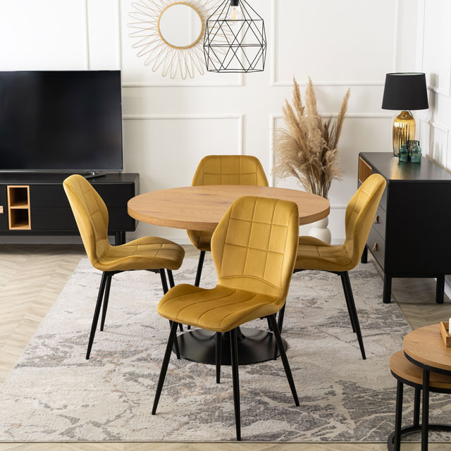 Musztardowe tapicerowane krzesło welurowe Foner