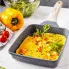 Prezentacja szarej patelni do omletów Tyfrox 6X