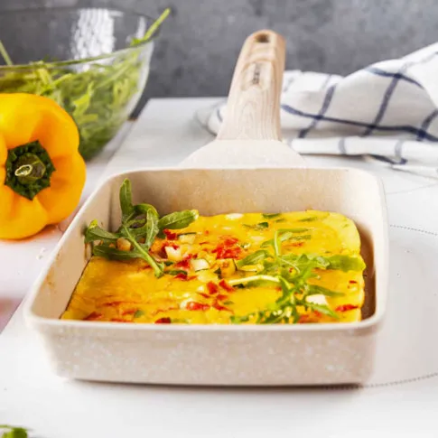 Wizualizacja kremowej patelni do omletów Tyfrox 6X