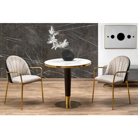 Wizualizacja z krzesłami Elvot