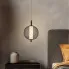 okragła wiszaca czarna lampa M104